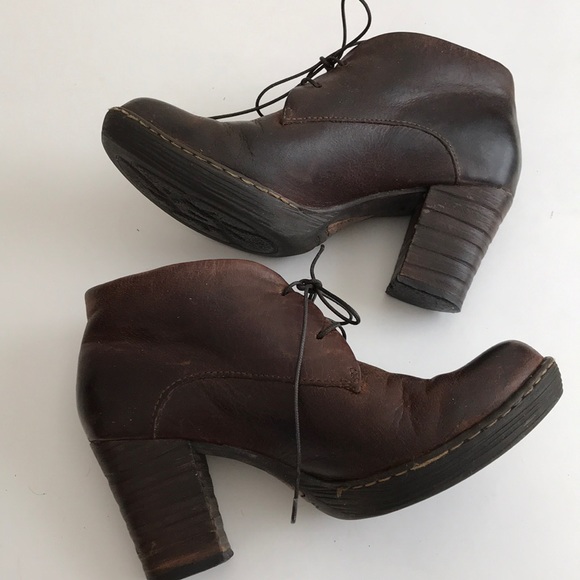 Born crown oil distressed platform bootie 3” heel - Picture 2 of 8